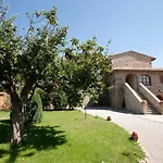 Oda ve Kahvaltı Casale L'antico Carro 4*
