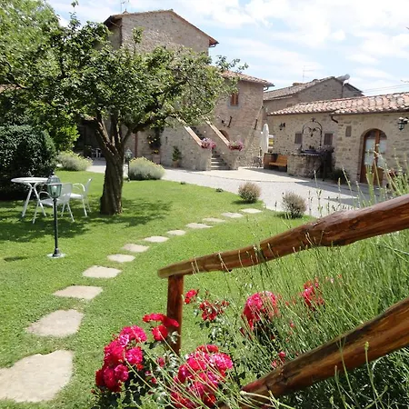 Oda ve Kahvaltı Casale L'antico Carro 4*